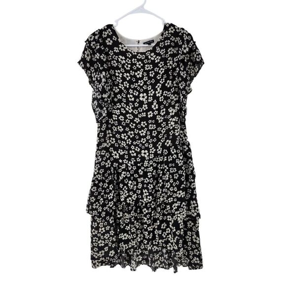 Who What Wear Women's Floral Round Neck Layered Asymmetrical Hem Dress -XS - Picture 2 of 6